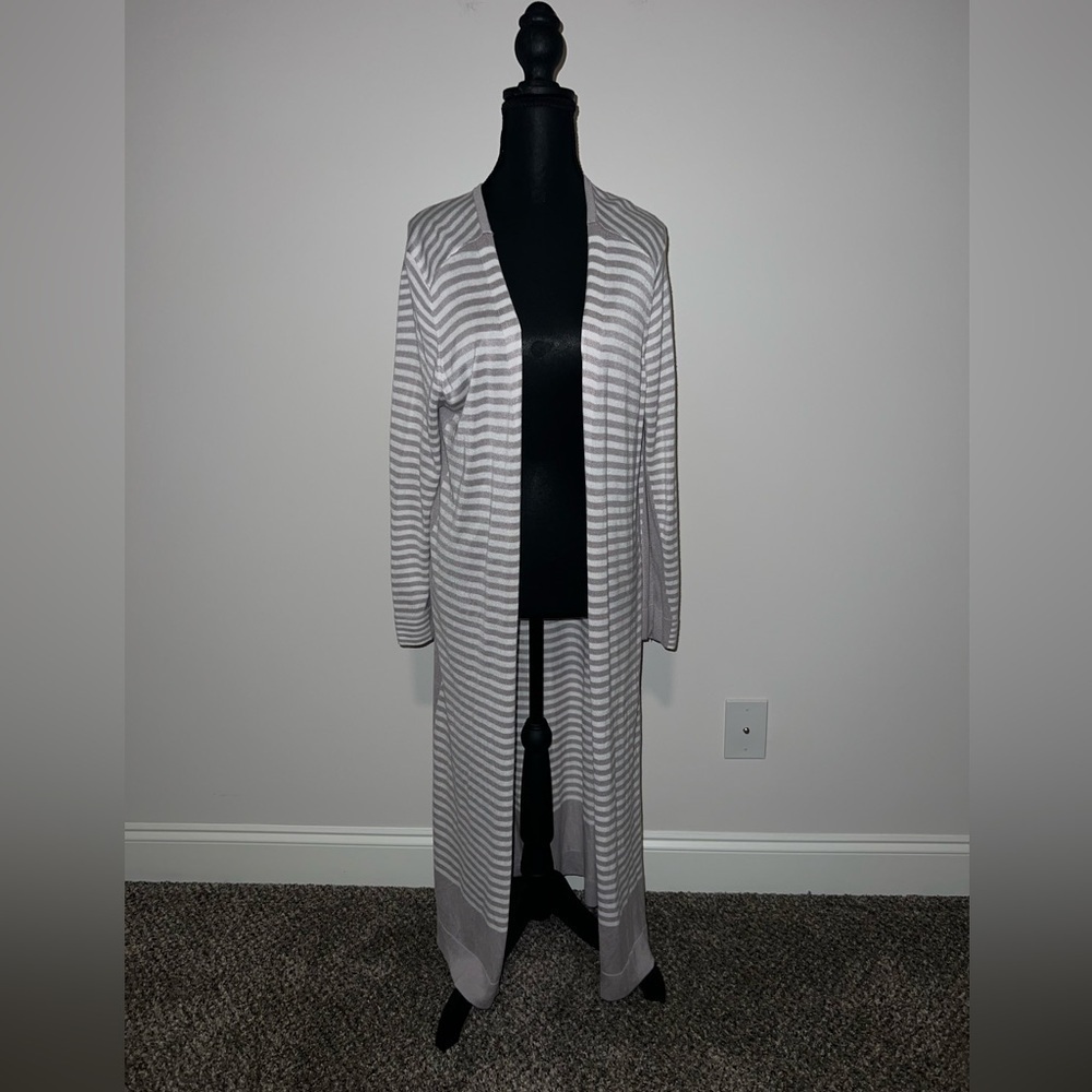 Soma Cardigan Duster Lounge Sweater Gray White Stripe Long Robe 100% Rayon